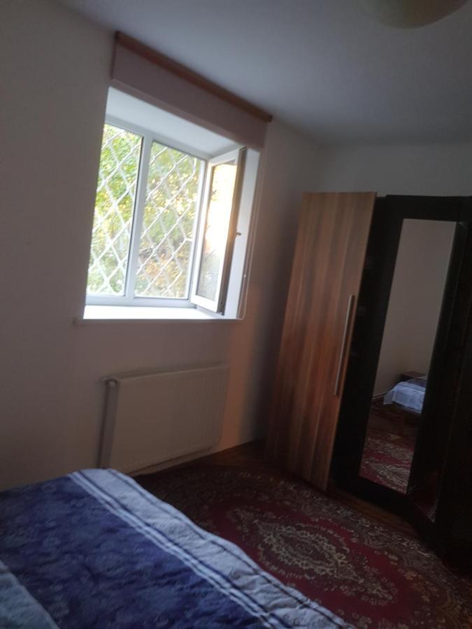 Ferienwohnung Apartament Simona Brașov Exterior foto